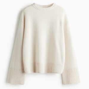 H&M Premium Wool and Cashmere Soft Cream Crew Neck Sweater